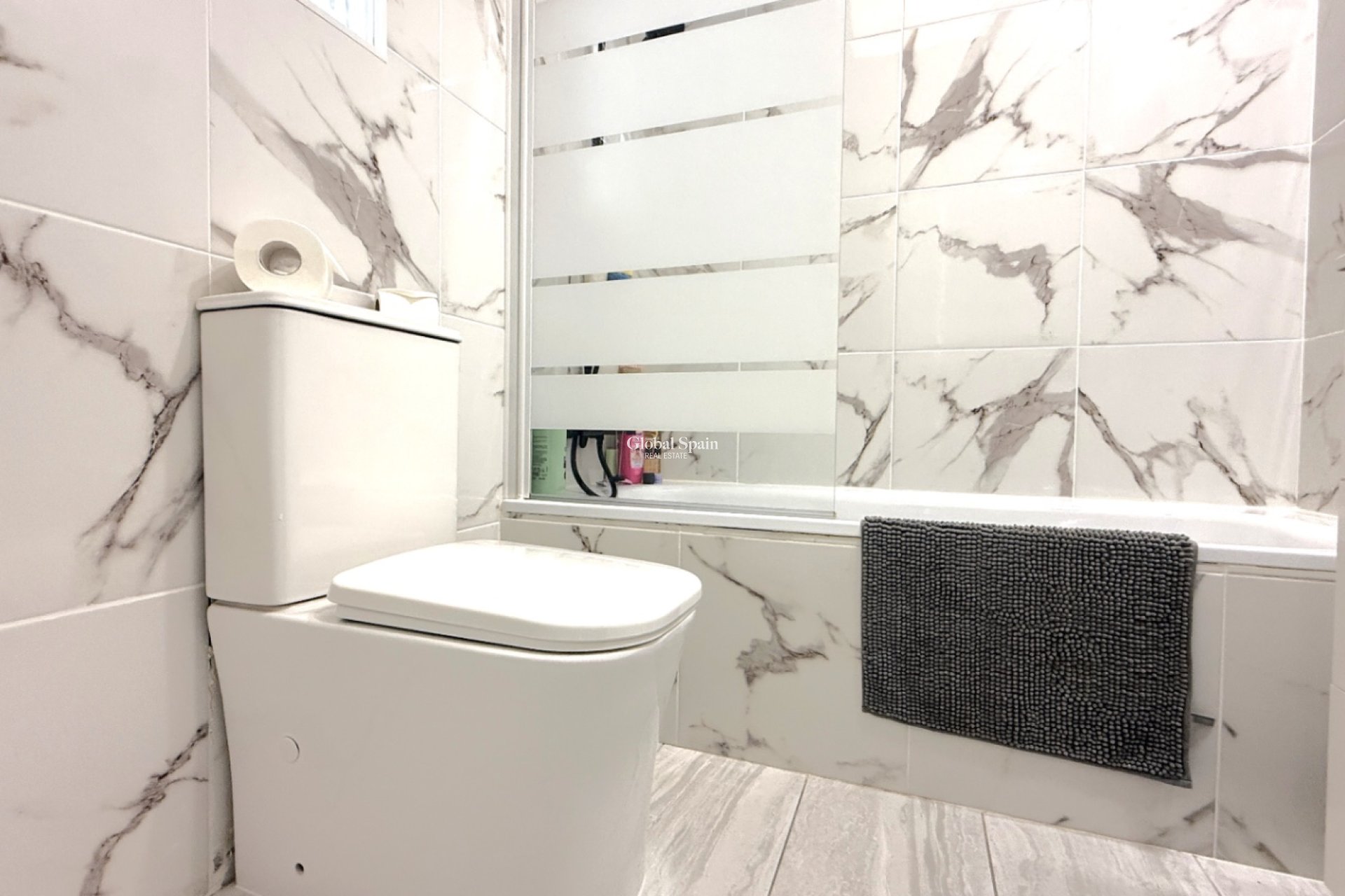 Revente - Maison jumelée -
ORIHUELA - Costa Blanca Sur