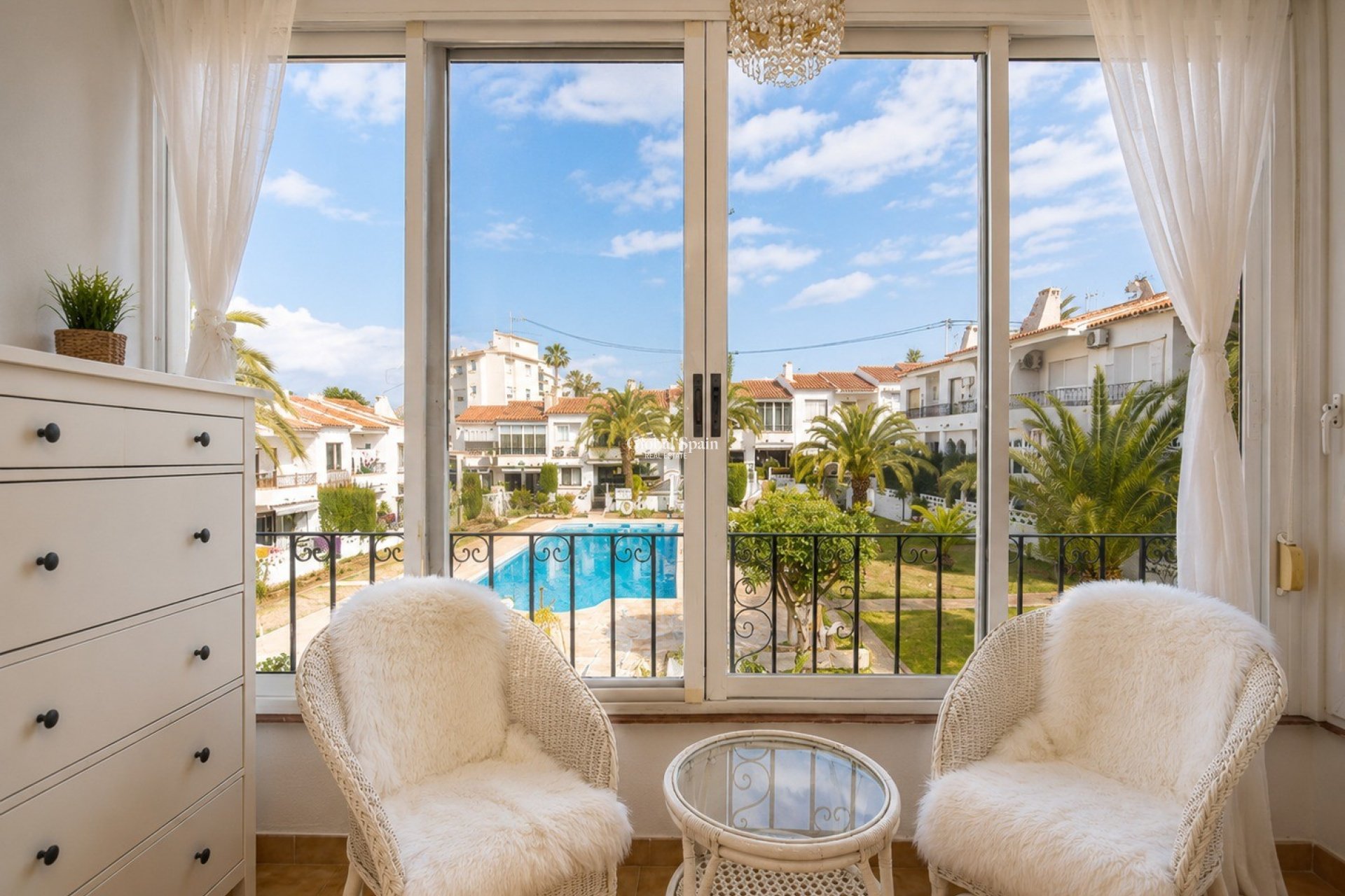 Revente - MAISON -
L'ALBIR - center