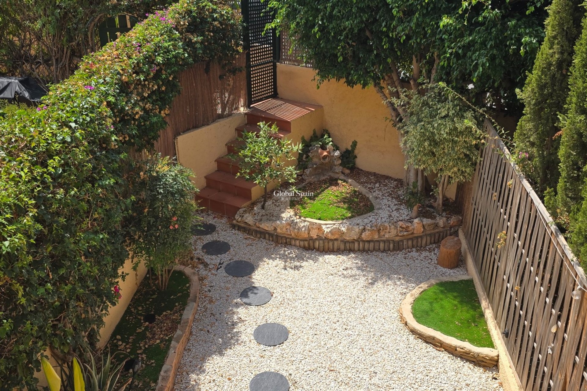 Revente - MAISON -
L'ALBIR - center