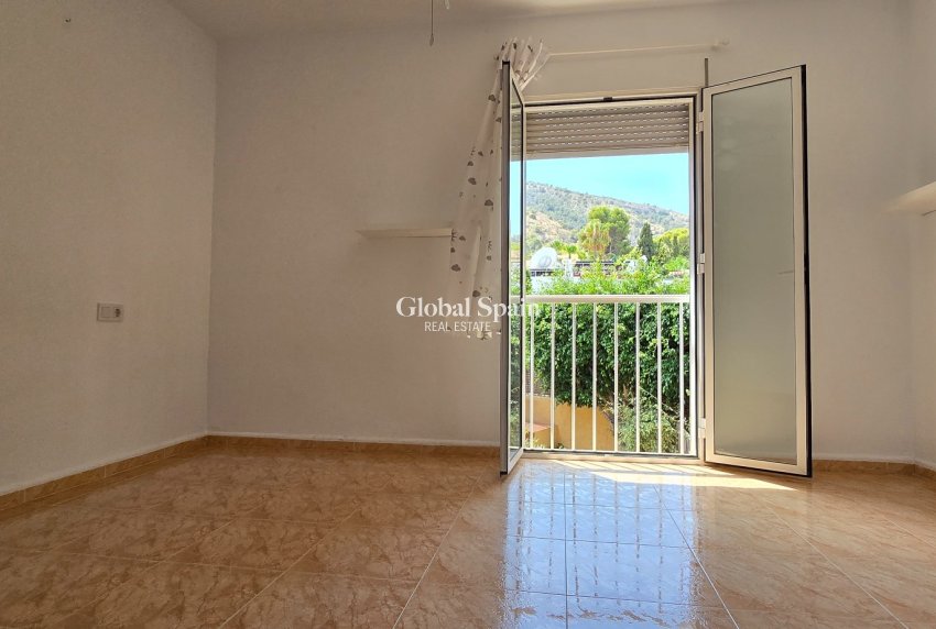 Revente - MAISON -
L'ALBIR - center
