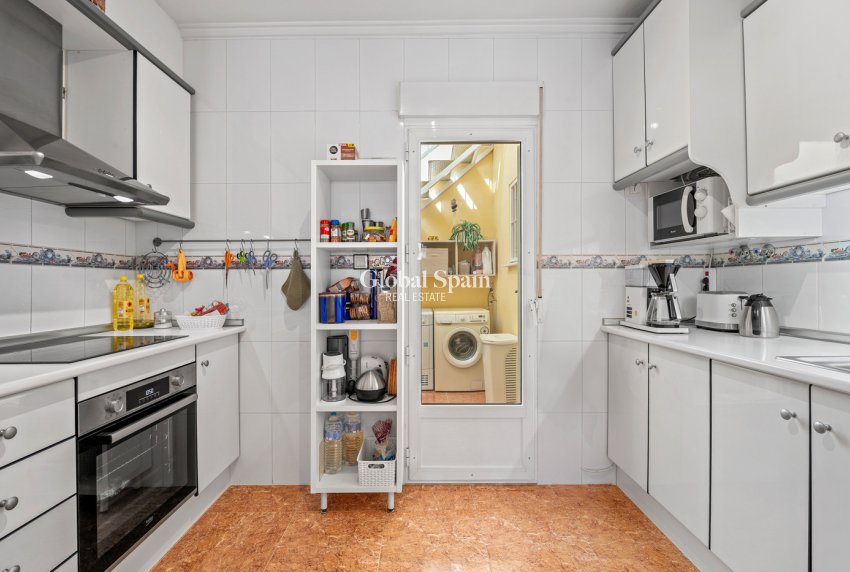 Revente - MAISON -
LA MARINA - Costa Blanca