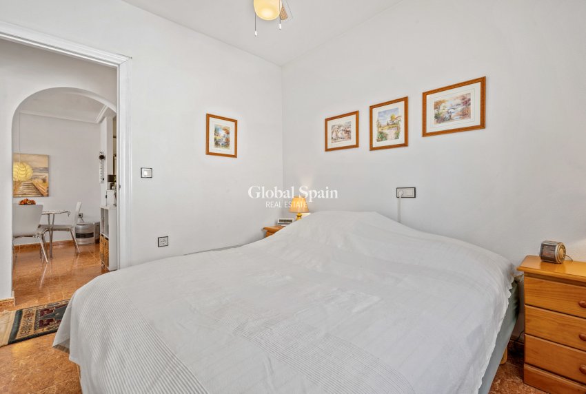 Revente - MAISON -
LA MARINA - Costa Blanca