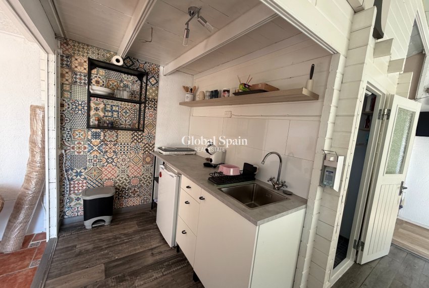 Revente - MAISON -
LA MARINA - Elche / Elx