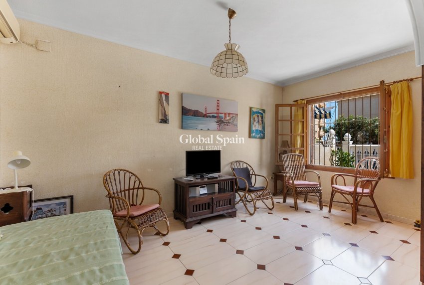 Revente - MAISON -
LA MATA - Costa Blanca