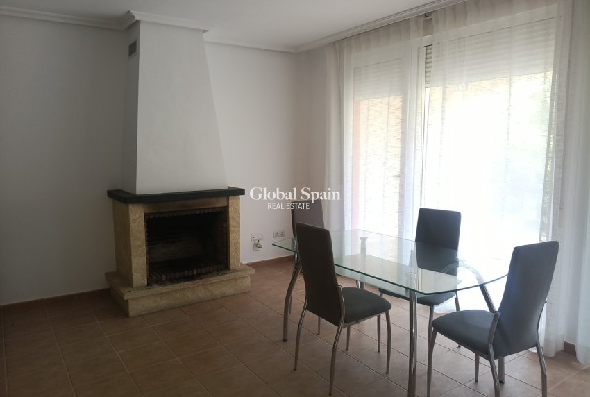 Revente - MAISON -
LA TERCIA - Inland