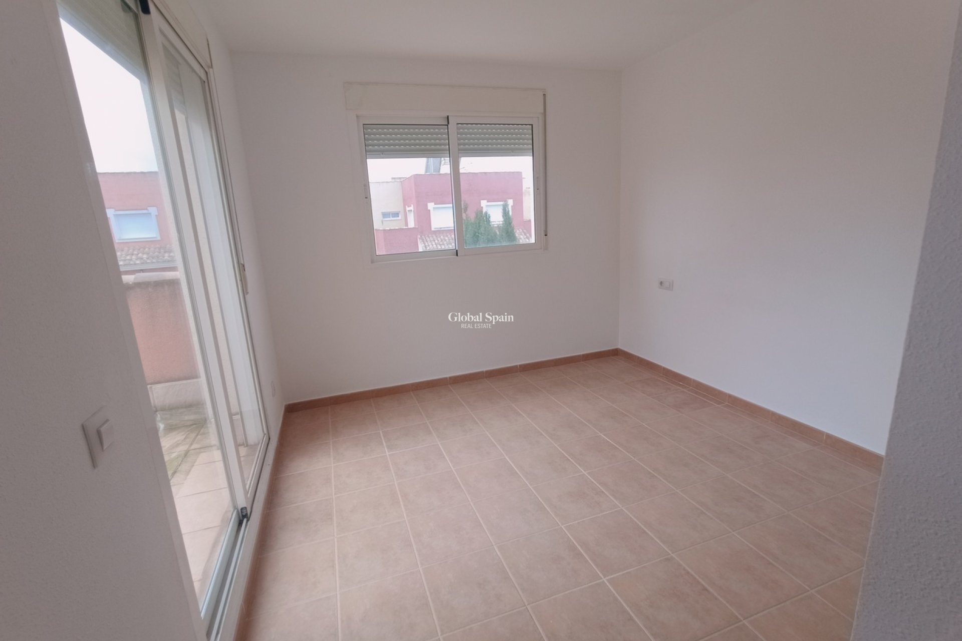 Revente - MAISON -
LA TERCIA - Inland