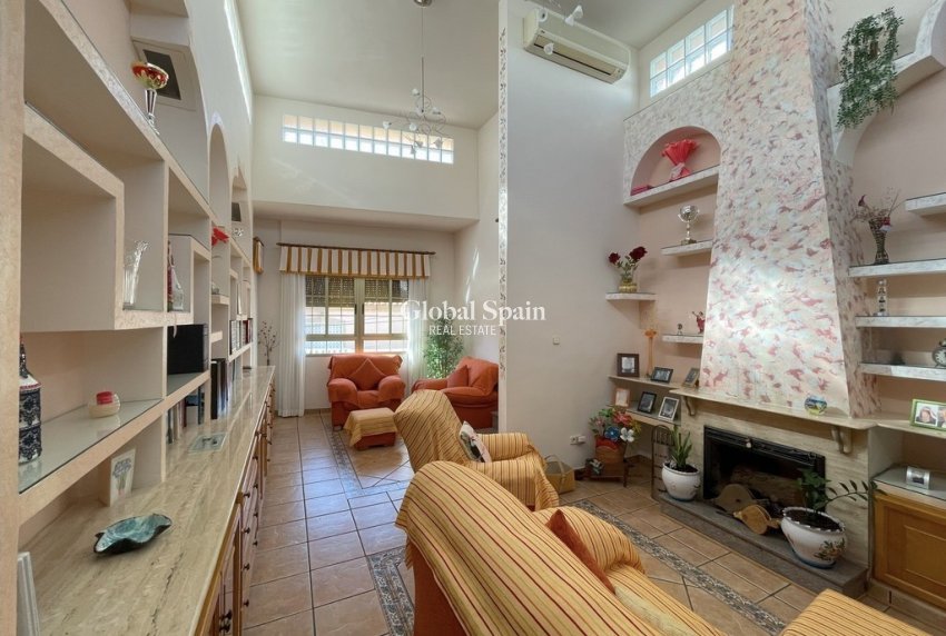 Revente - MAISON -
LA UNIÓN - Costa Calida