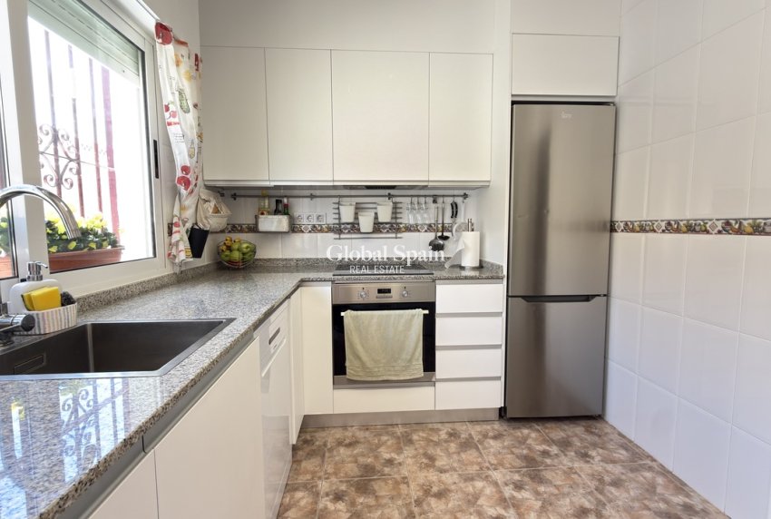 Revente - MAISON -
LA ZENIA - Costa Blanca