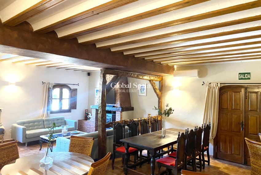 Revente - MAISON -
LORCA - Lorca