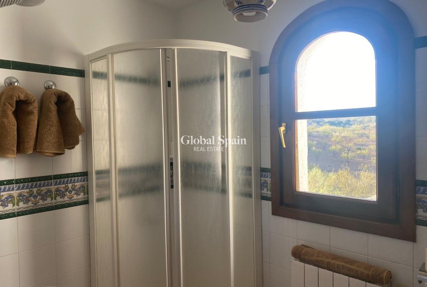 Revente - MAISON -
LORCA - Lorca