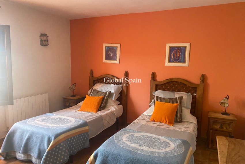 Revente - MAISON -
LORCA - Lorca