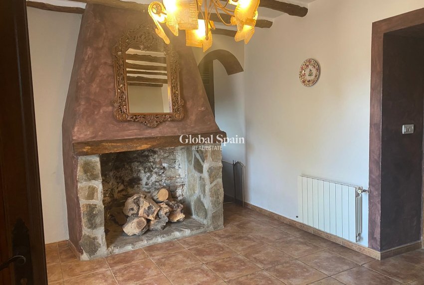 Revente - MAISON -
LORCA - Lorca