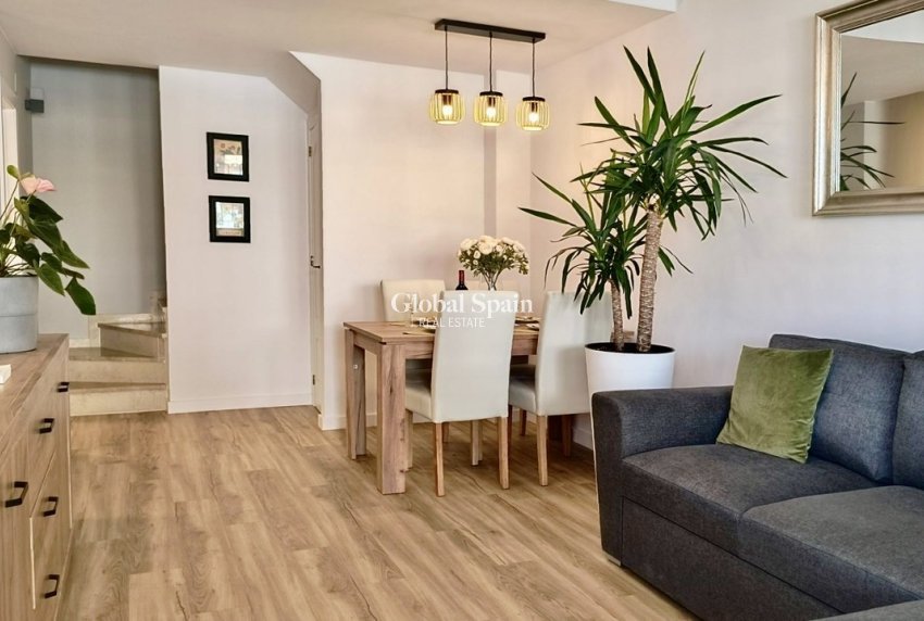 Revente - MAISON -
LOS BALCONES - LOS ALTOS - Costa Blanca