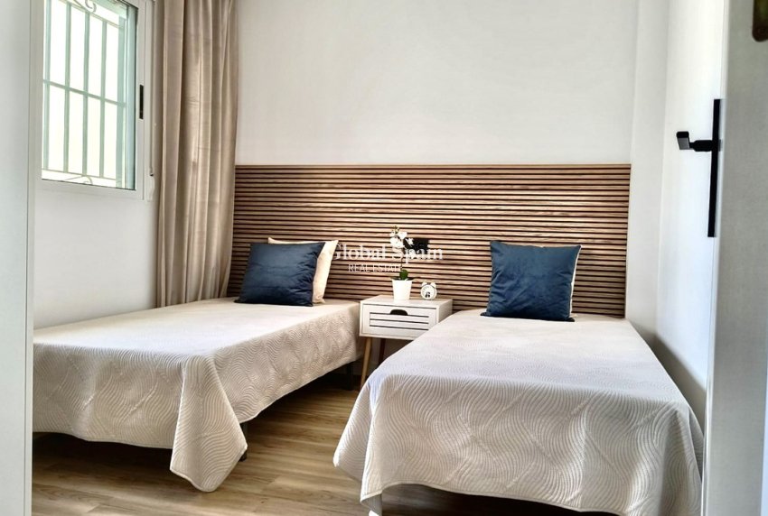 Revente - MAISON -
LOS BALCONES - LOS ALTOS - Costa Blanca