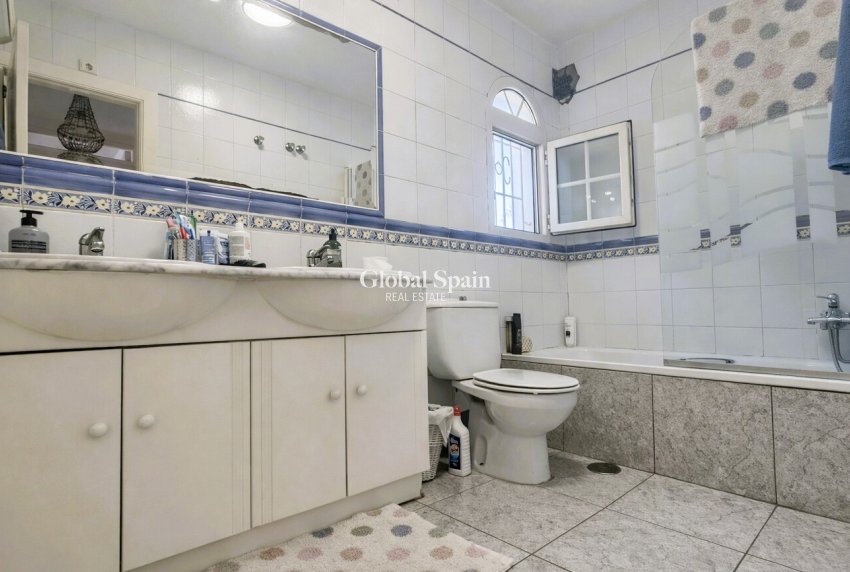 Revente - MAISON -
LOS DOLSES - Inland