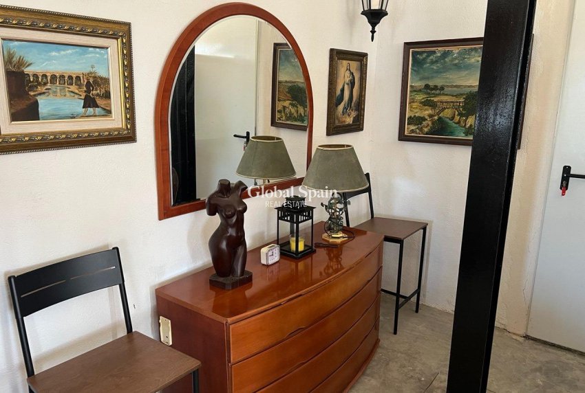 Revente - MAISON -
LOS MONTESINOS - Comunidad Valenciana