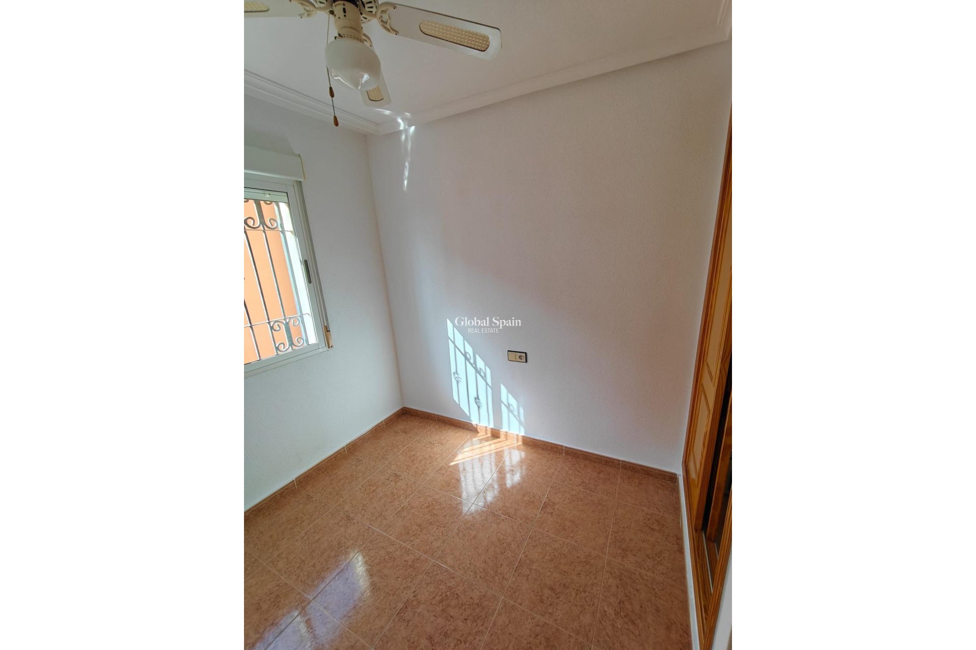 Revente - MAISON -
LOS MONTESINOS - Costa Blanca Sur