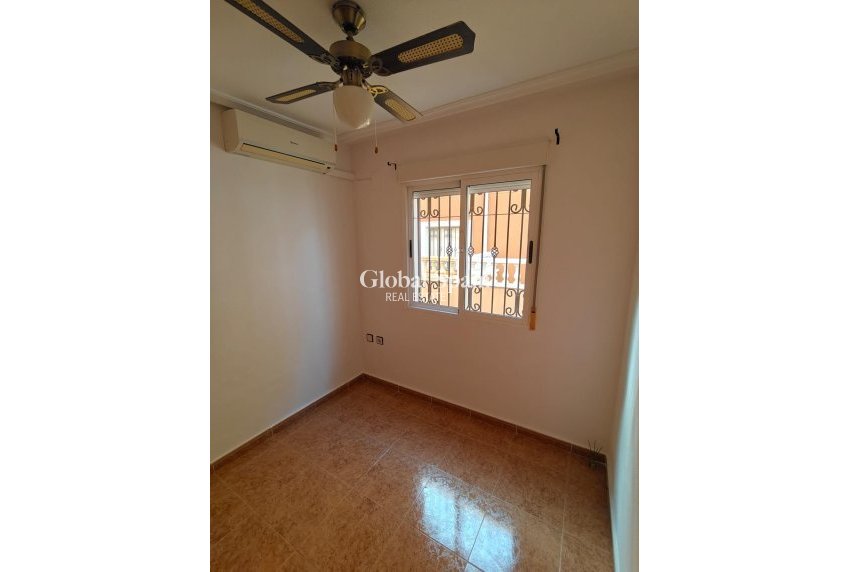 Revente - MAISON -
LOS MONTESINOS - Costa Blanca Sur