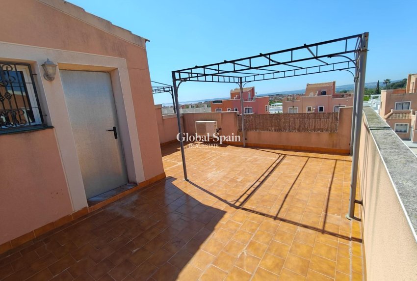Revente - MAISON -
LOS MONTESINOS - Costa Blanca Sur