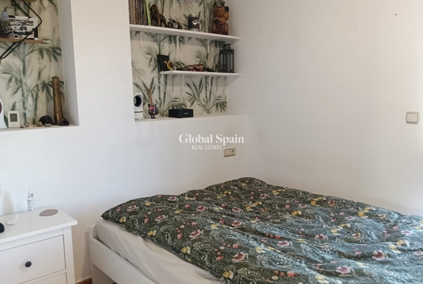 Revente - MAISON -
LOS MONTESINOS - Costa Blanca