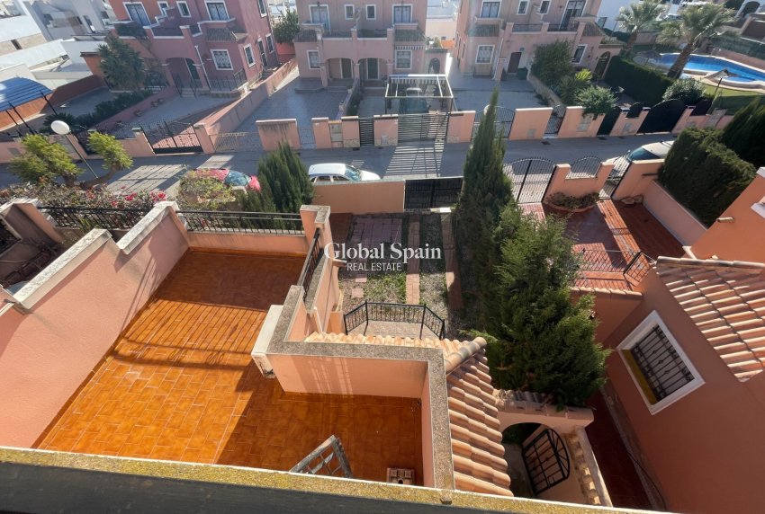 Revente - MAISON -
LOS MONTESINOS - Costa Blanca
