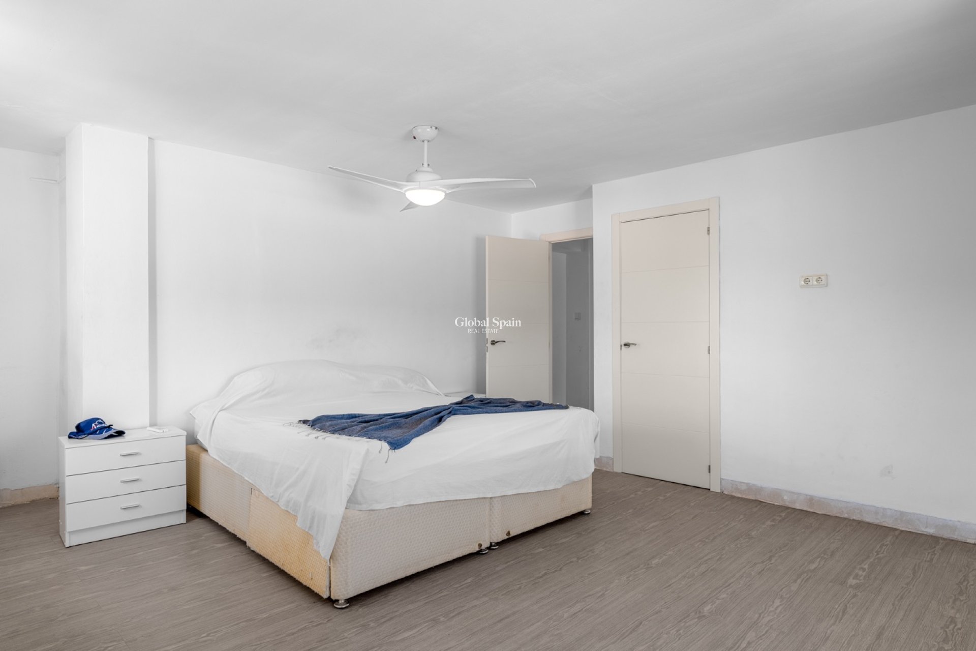 Revente - MAISON -
LOS MONTESINOS - La Herrada