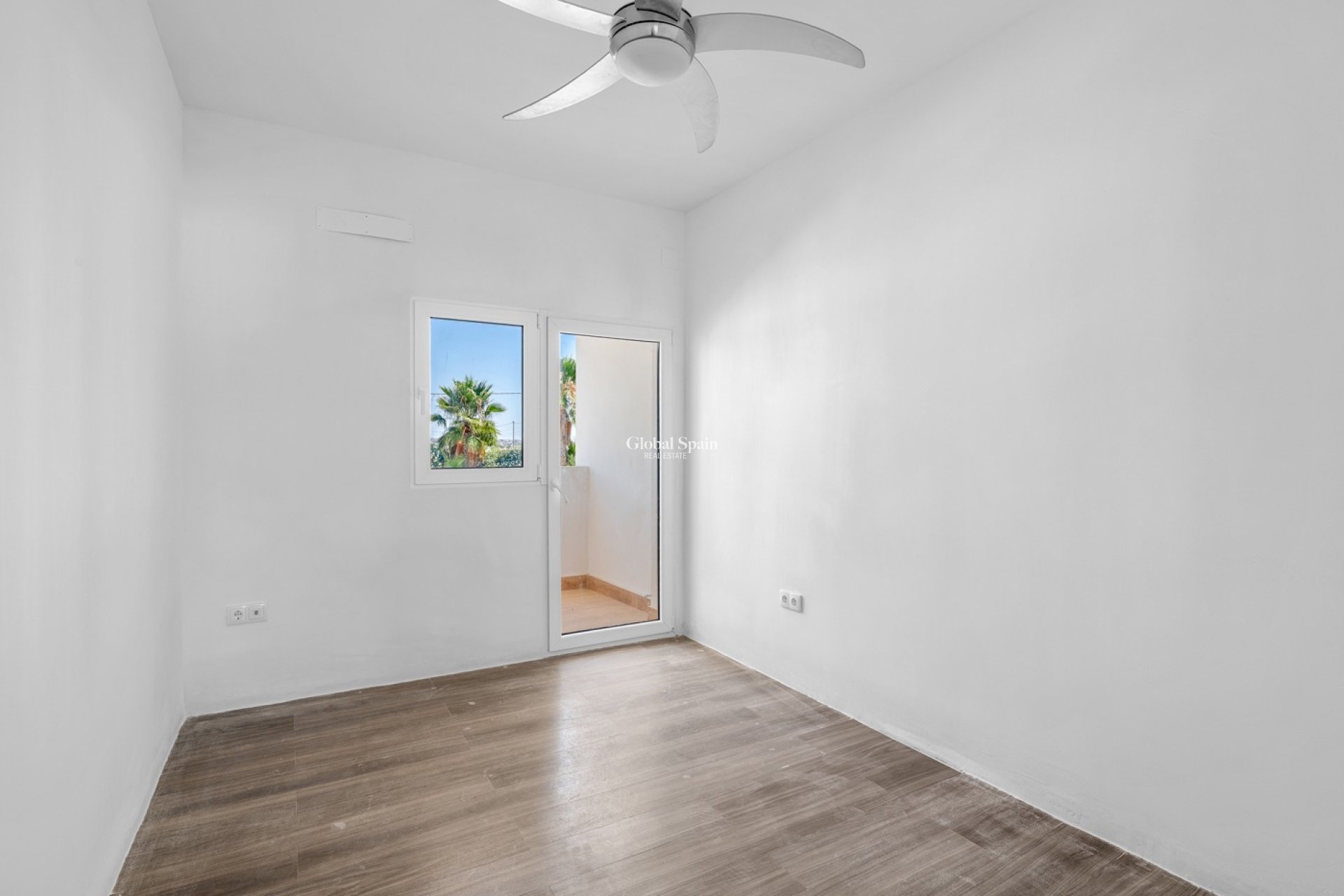 Revente - MAISON -
LOS MONTESINOS - La Herrada
