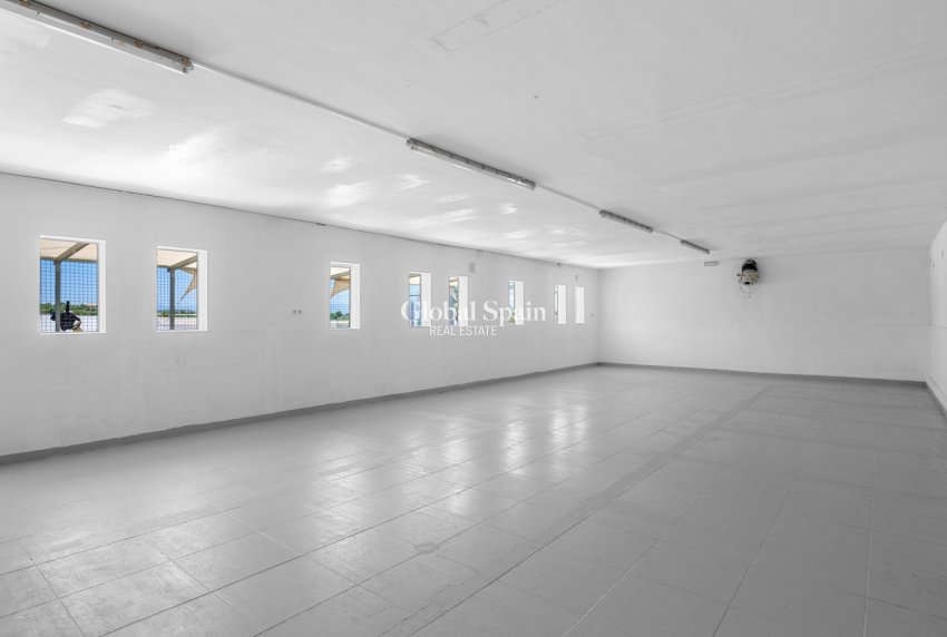 Revente - MAISON -
LOS MONTESINOS - La Herrada