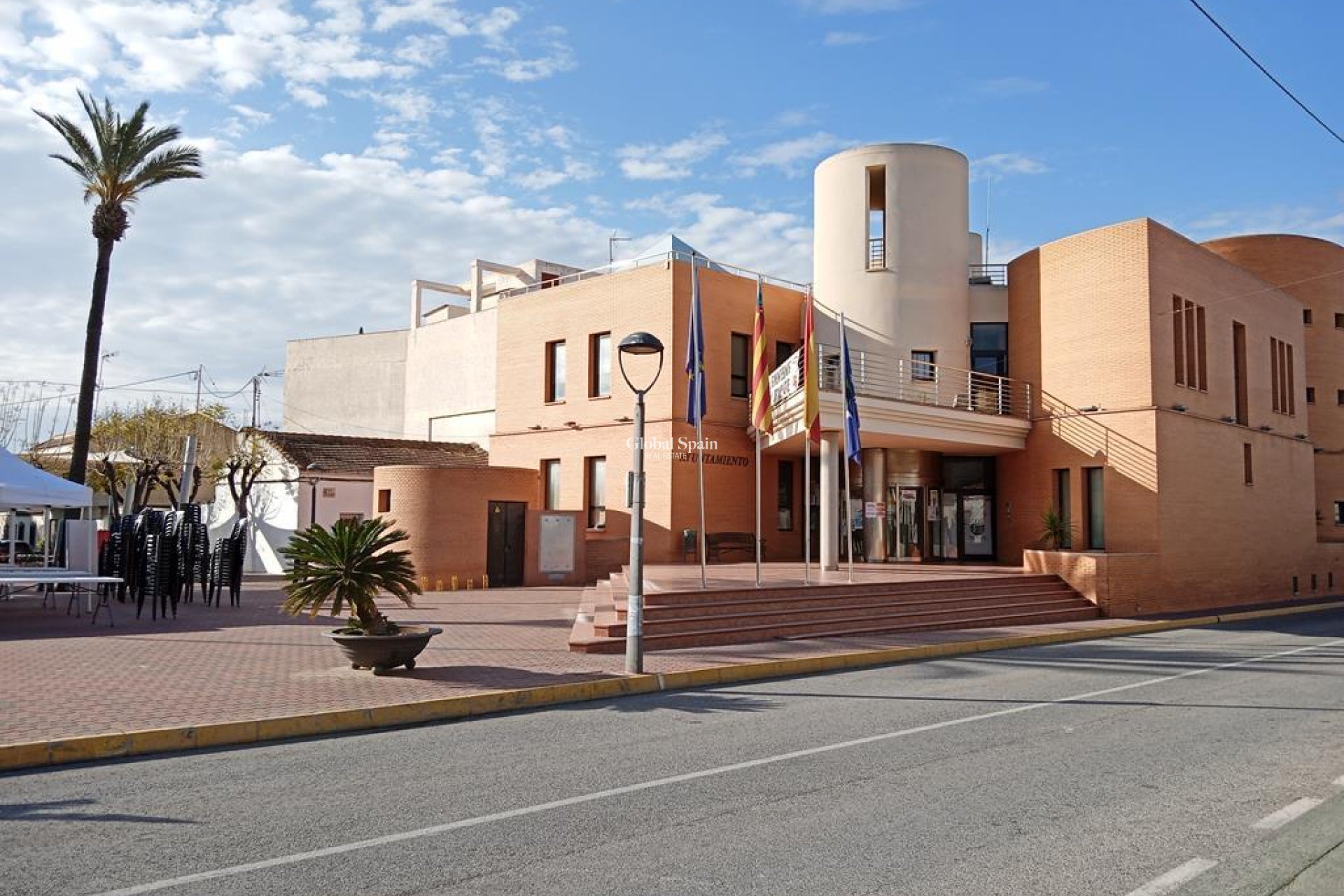 Revente - MAISON -
LOS MONTESINOS - PUEBLO CENTRO