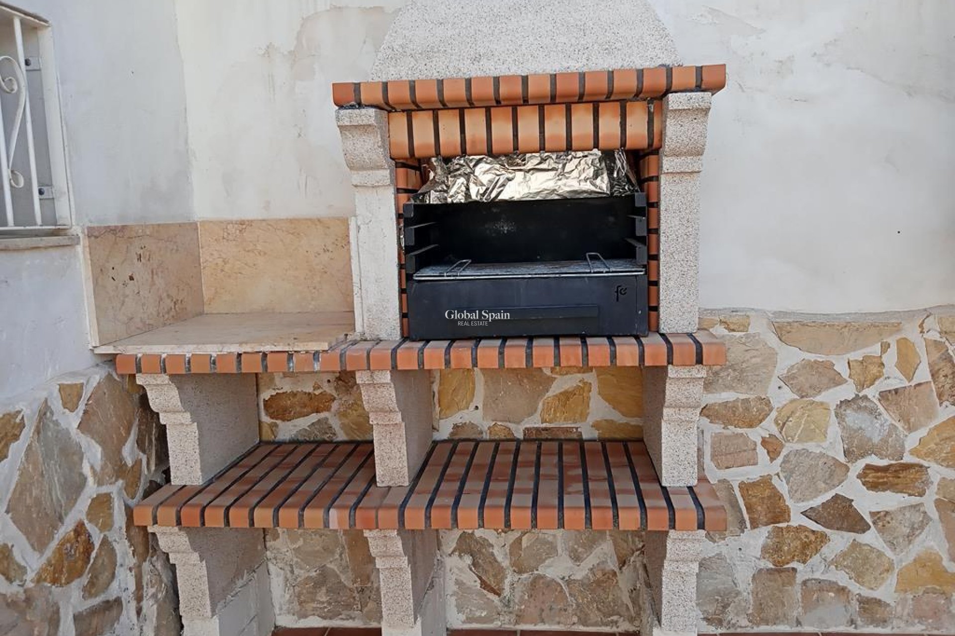 Revente - MAISON -
LOS MONTESINOS - PUEBLO CENTRO