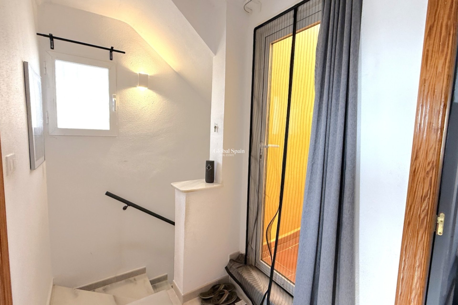 Revente - Maison mitoyenne -
TORREVIEJA - Costa Blanca Sur