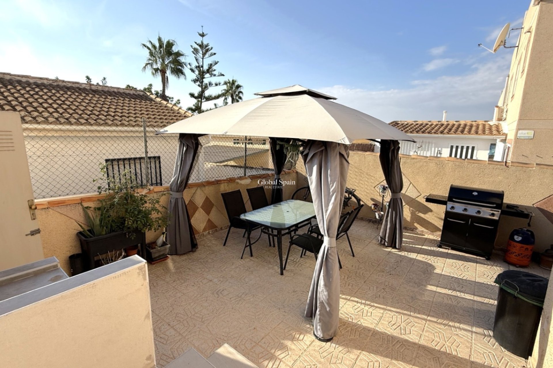 Revente - Maison mitoyenne -
TORREVIEJA - Costa Blanca Sur