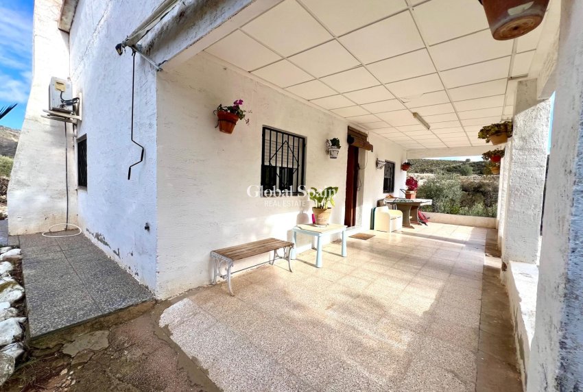 Revente - MAISON -
MONÓVAR - Inland