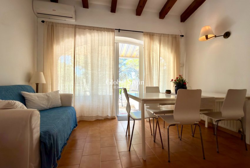 Revente - MAISON -
MORAIRA_TEULADA - center
