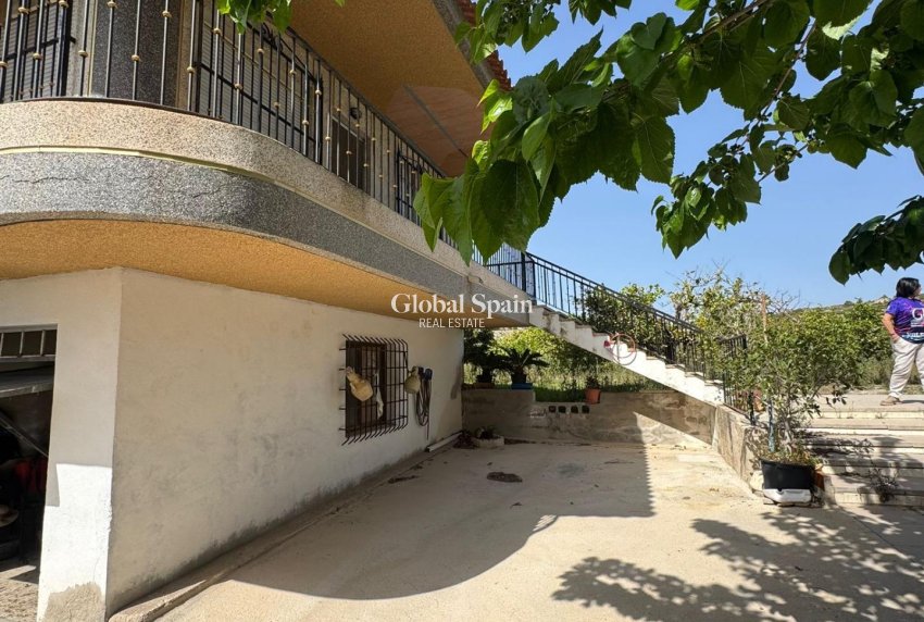 Revente - MAISON -
ORIHUELA - Arneva