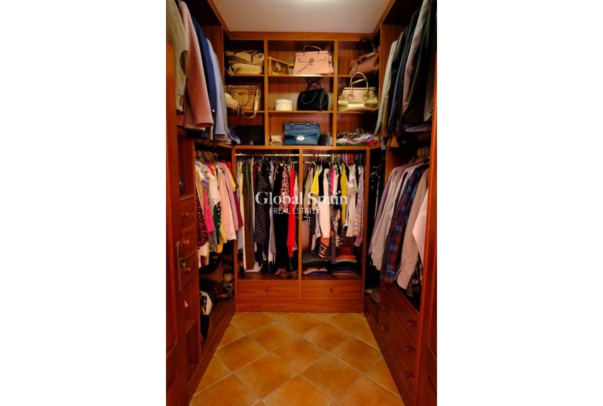 Revente - MAISON -
ORIHUELA - Correntías Medias