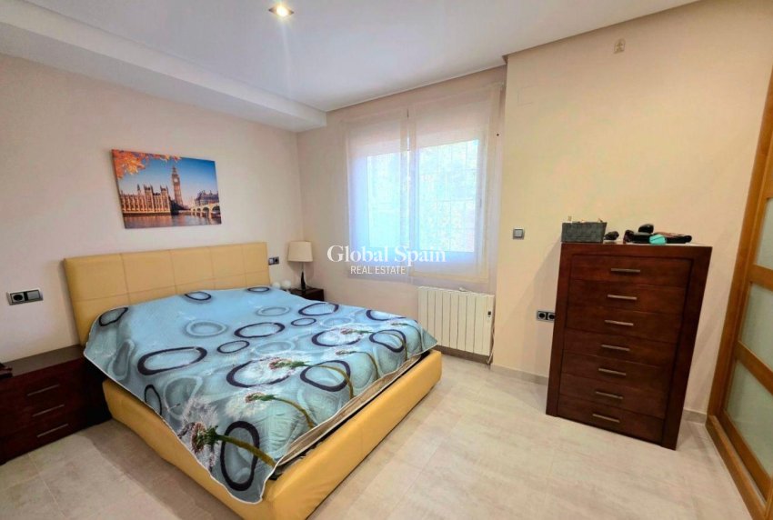 Revente - MAISON -
ORIHUELA COSTA - Altos de campoamor