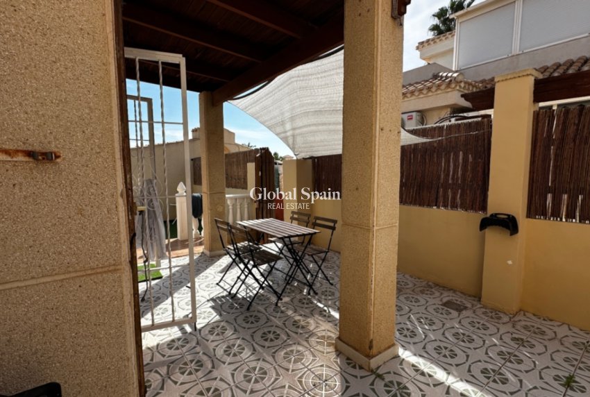 Revente - Maison -
ORIHUELA - Costa Blanca Sur