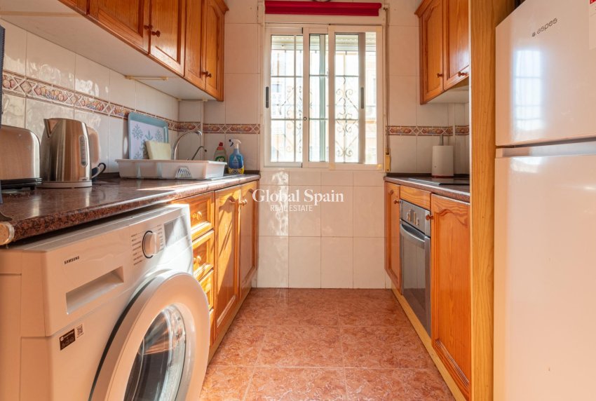 Revente - Maison -
ORIHUELA COSTA - CABO ROIG