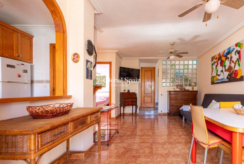 Revente - Maison -
ORIHUELA COSTA - CABO ROIG