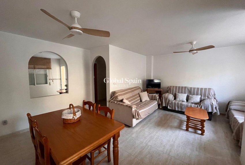 Revente - MAISON -
ORIHUELA COSTA - CAMPOAMOR