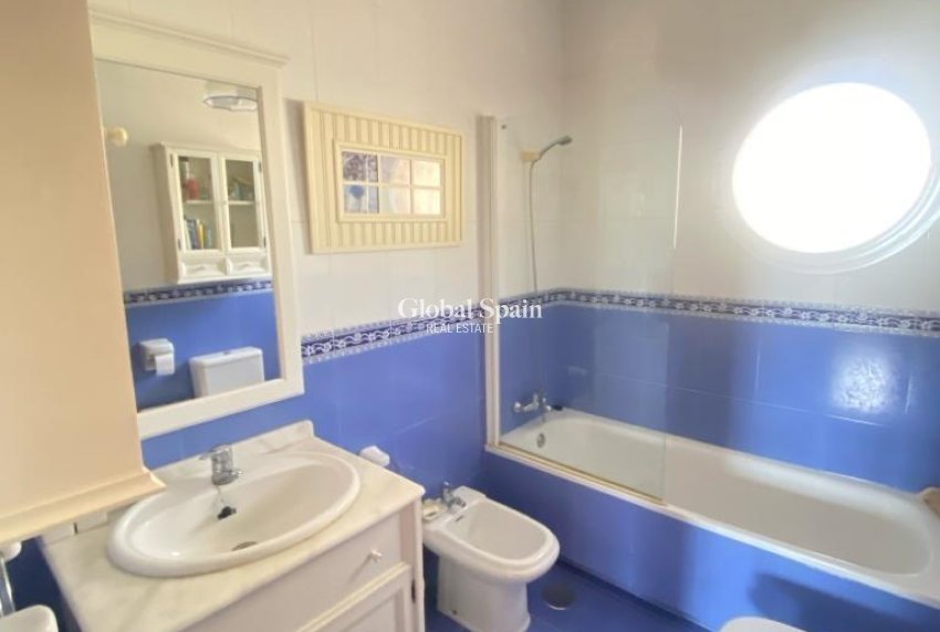 Revente - MAISON -
ORIHUELA COSTA - CAMPOAMOR