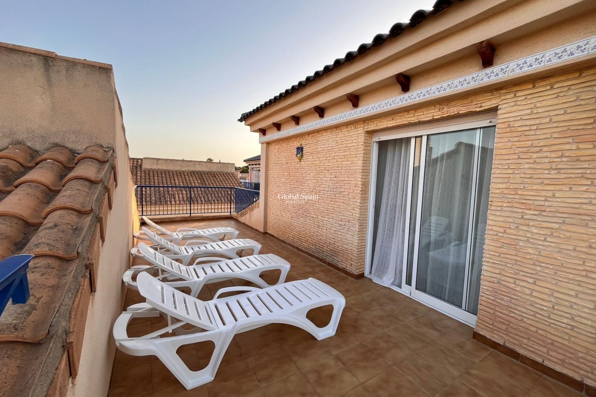 Revente - MAISON -
ORIHUELA COSTA - CAMPOAMOR