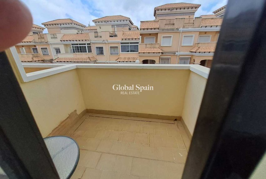 Revente - MAISON -
ORIHUELA COSTA - Costa Blanca