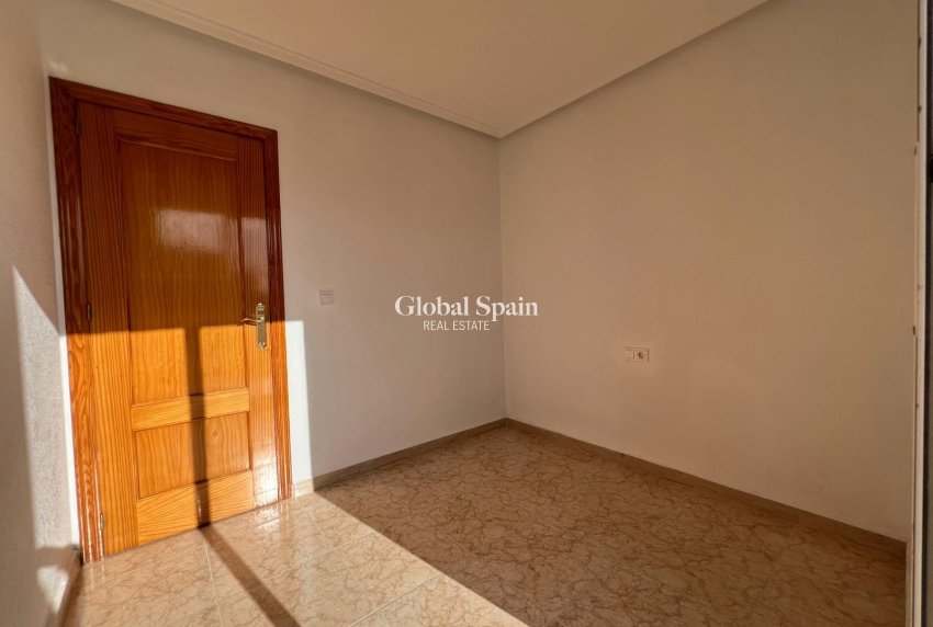 Revente - MAISON -
ORIHUELA COSTA - Costa Blanca