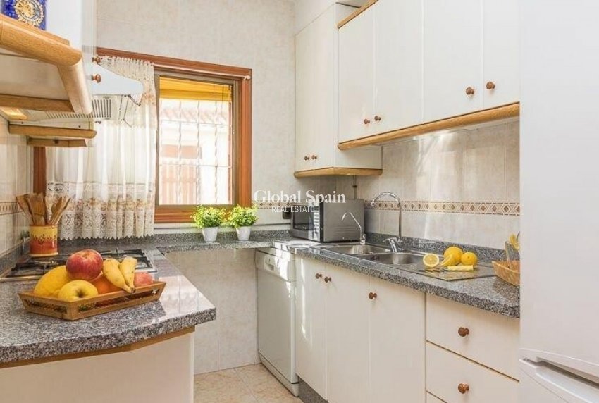 Revente - MAISON -
ORIHUELA COSTA - Costa Blanca