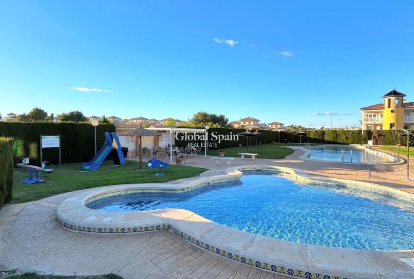 Revente - MAISON -
ORIHUELA COSTA - Costa Blanca