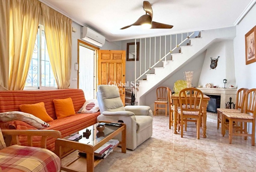 Revente - MAISON -
ORIHUELA COSTA - Costa Blanca