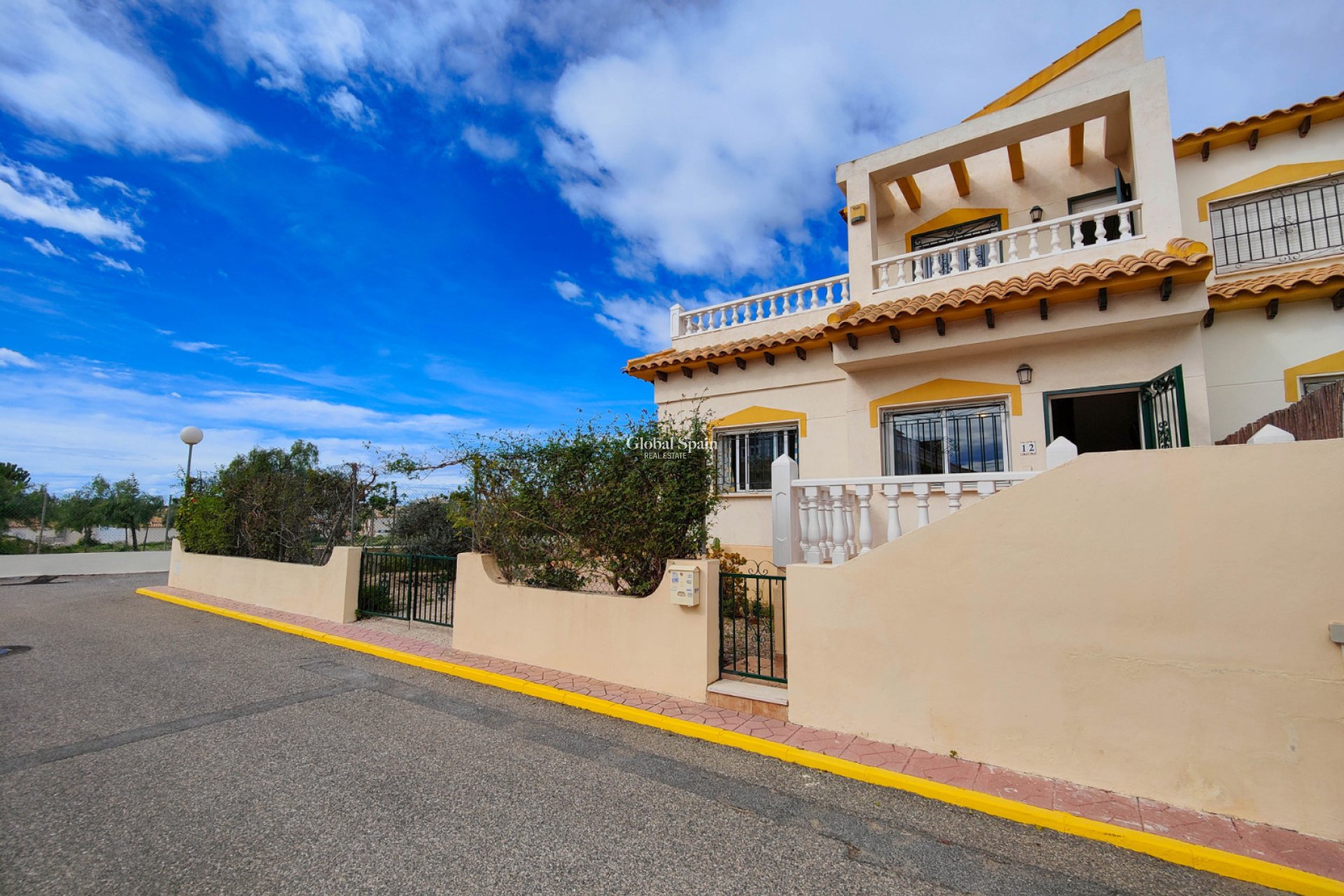 Revente - MAISON -
ORIHUELA COSTA - Costa Blanca