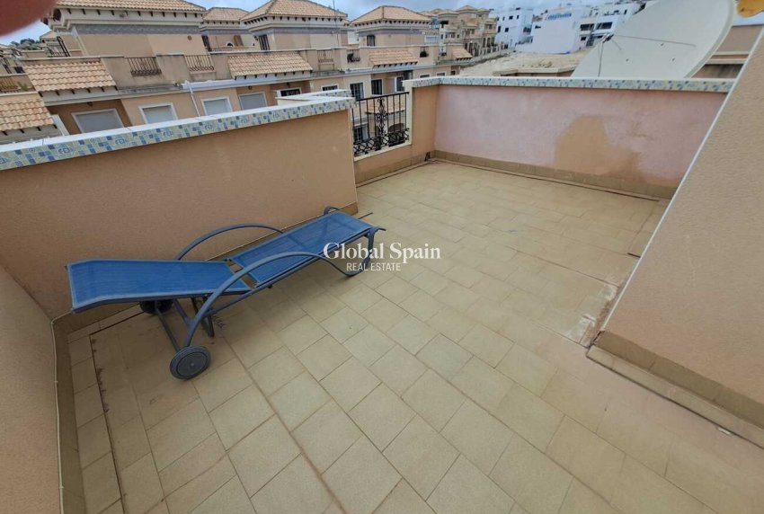 Revente - MAISON -
ORIHUELA COSTA - Costa Blanca